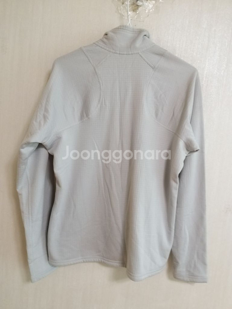 여성 파타고니아 후리스 기모 등산티셔츠 (스판100)--7