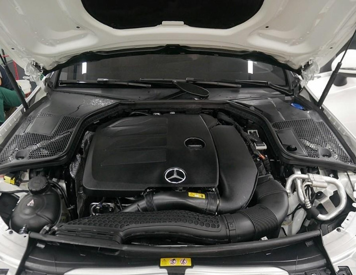 [벤츠]C클래스 W205 C200 카브리올레 (4인승)--2