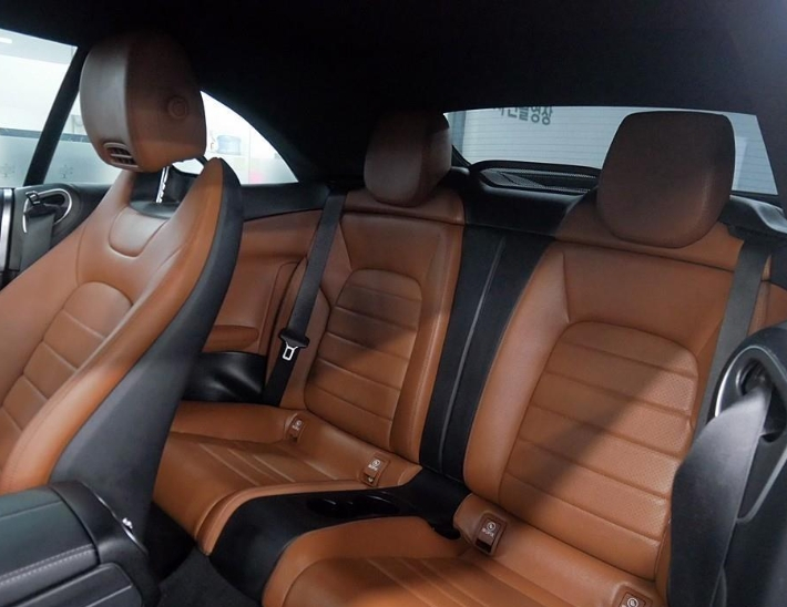 [벤츠]C클래스 W205 C200 카브리올레 (4인승)--6