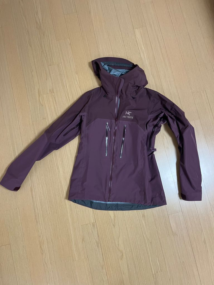 아크테릭스 우먼스 알파 AR 고어텍스 프로자켓--0