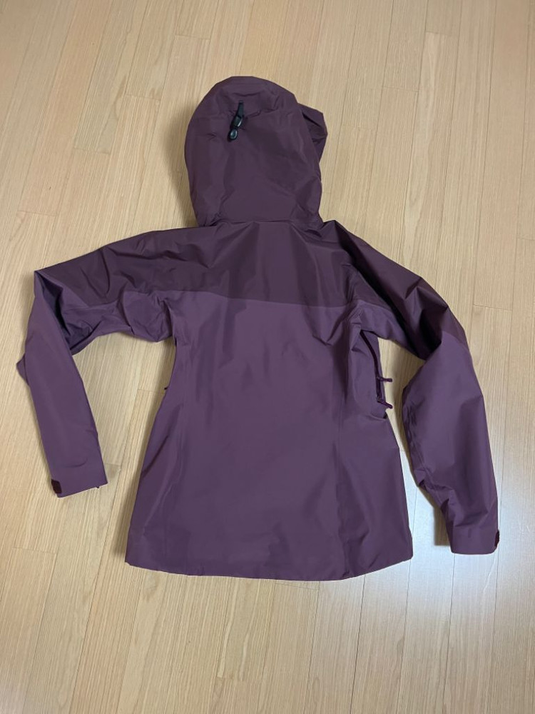 아크테릭스 우먼스 알파 AR 고어텍스 프로자켓--1