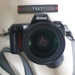 니콘 F 65 필름카메라 28-80미리 줌렌즈