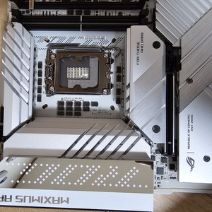 z790 apex보드 팝니다(as26년5월16일까지)
