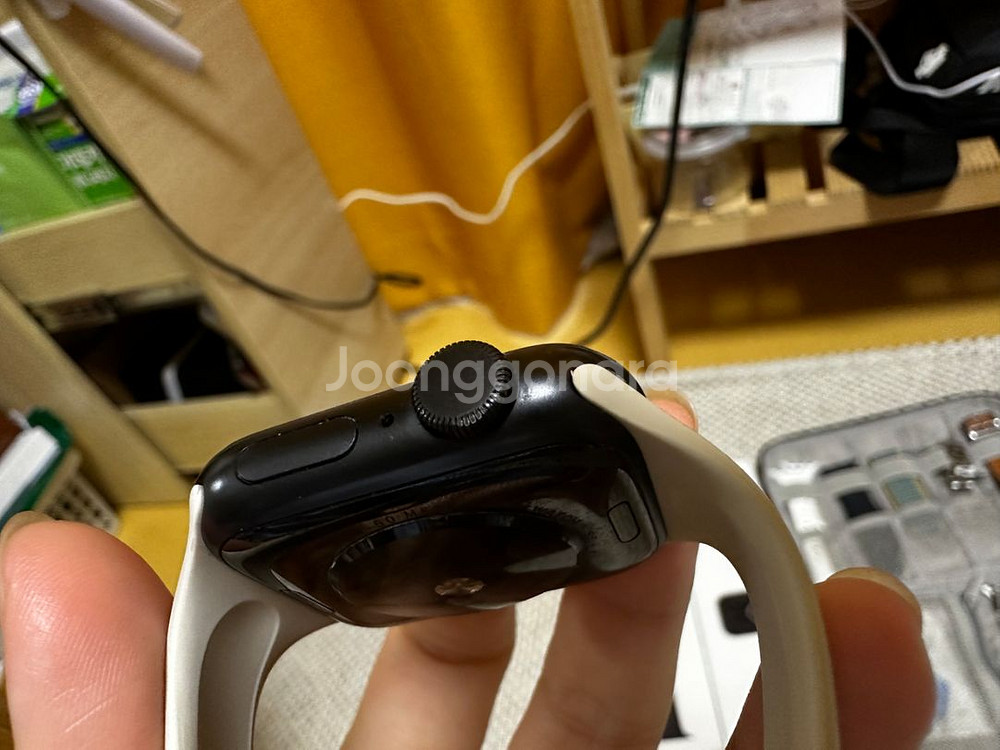 애플워치se 1세대 스그 40mm gps 팝니다--2