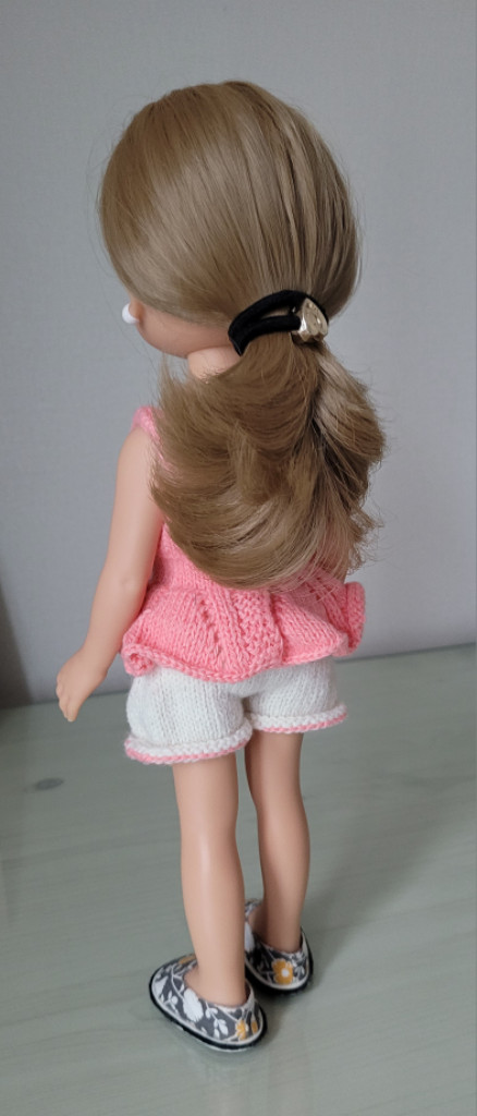 파올라 레이나 인형옷 팝니다.--1