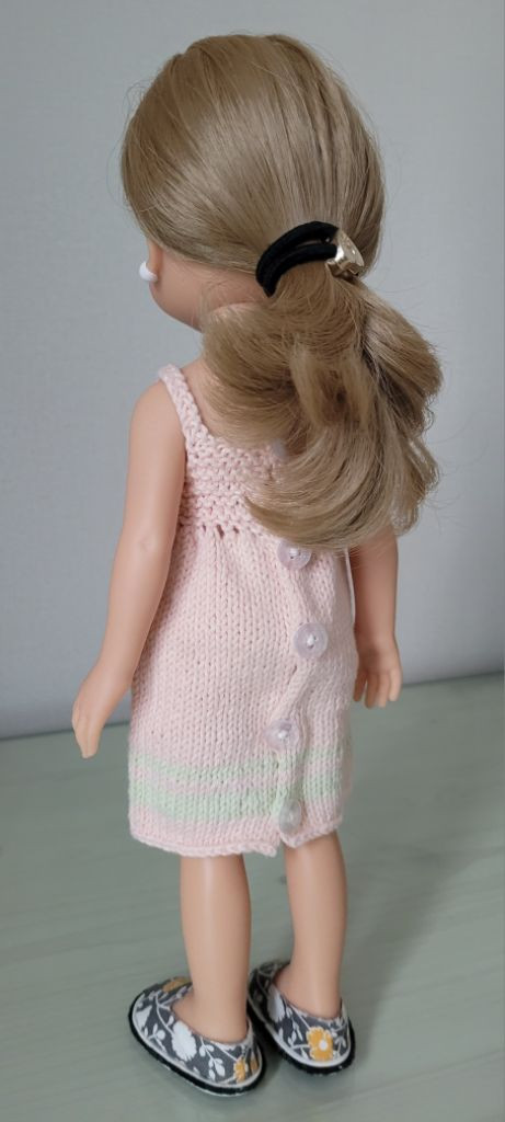 파올라 레이나 인형옷 팝니다.--3