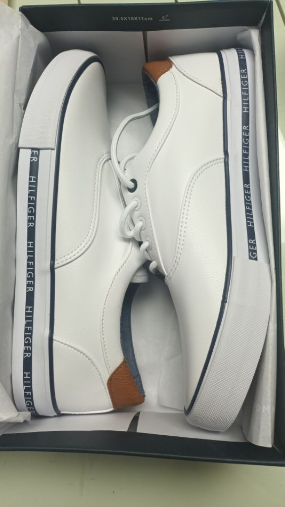 타미힐피거 릴로2 스니커즈 275사이즈 박스채 새상품--1