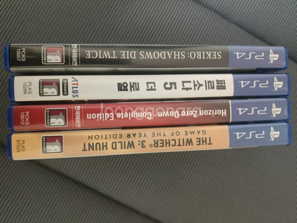 PS4 슬림 1TB + 타이틀 팝니다--4