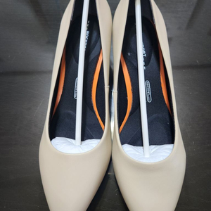 새상품 락포트 여성구두 5센티 미들굽 중간굽 출근구두