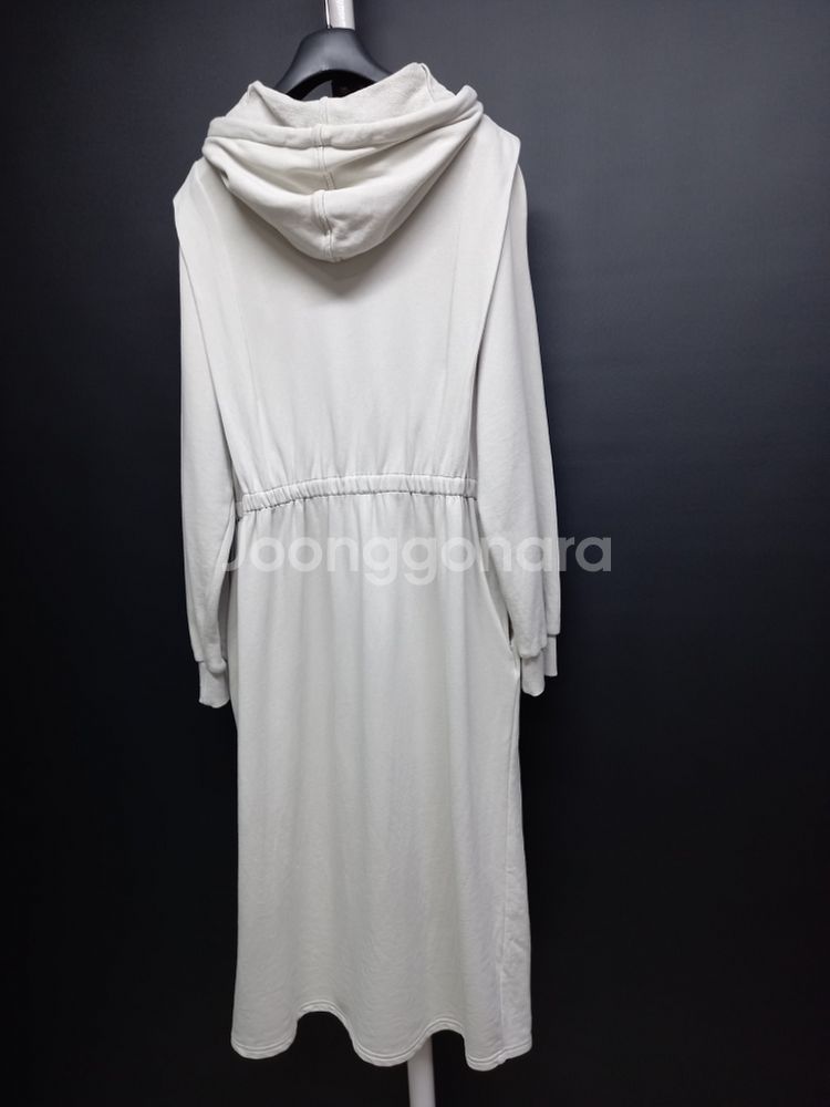 새 칼라거펠트 후드집업 맥시 플레어원피스 겸 아우터 6--6