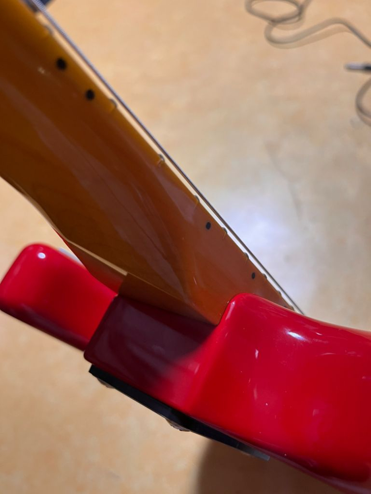 비욘드 클래식 X 빨간색 일렉기타 판매합니다--6