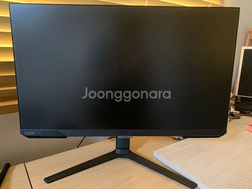 삼성 모니터 오디세이 G4 27인치 240HZ 팝니다.--1