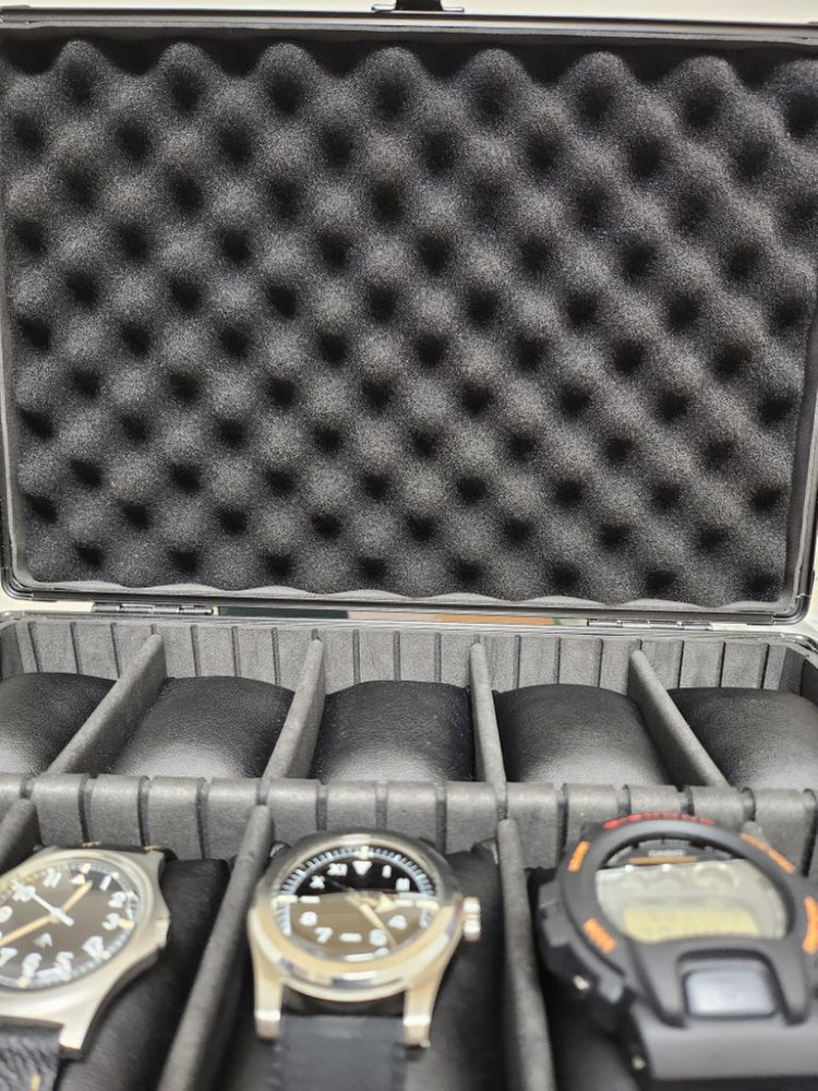 알루미늄 시계 10구 보관함 이미지