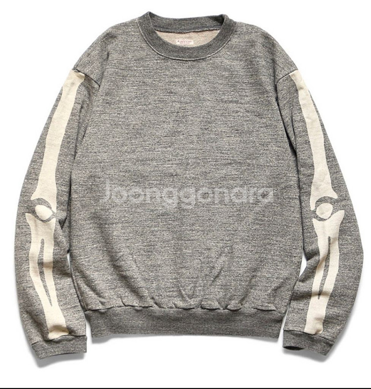 캐피탈 본 맨투맨 차콜 2사이즈--1