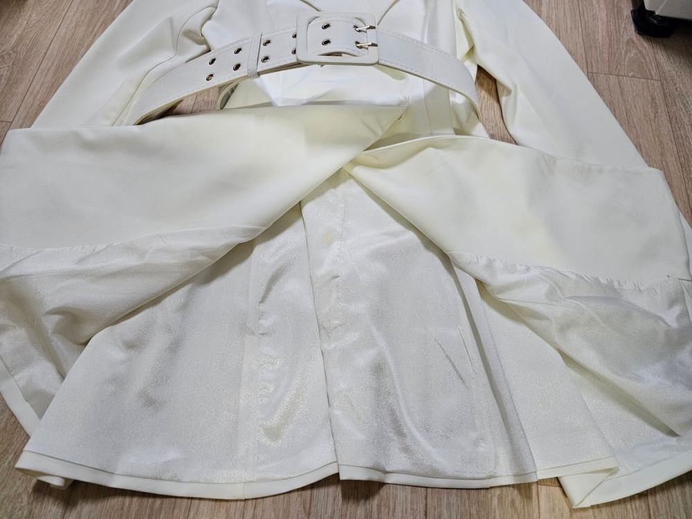 화이트정장원피스--5