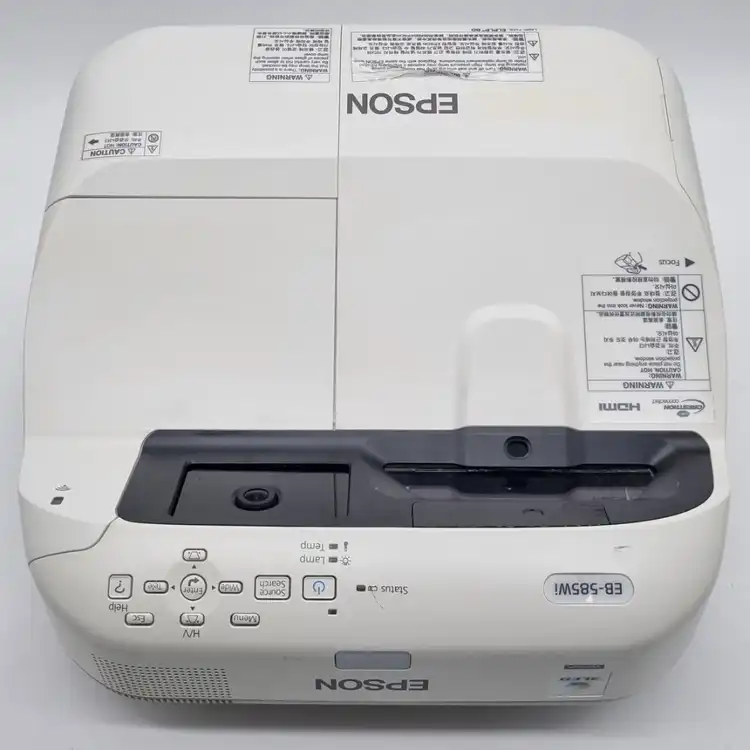엡손 EB-685W 초단초점 WXGA 빔프로젝터 이미지