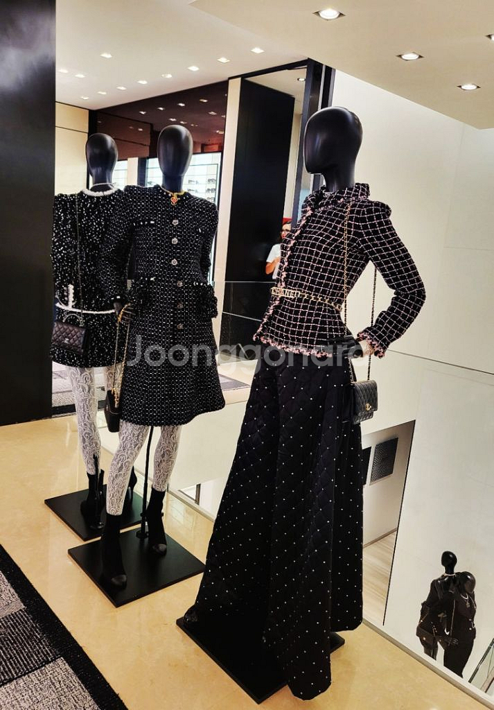 23FW 샤넬 CHANEL 탑핸들 폰홀더 플랩백--9