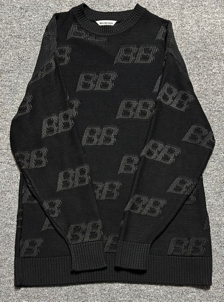 발렌시아가 BB 자수 로고 니트 (여성 오버핏 ) 이미지