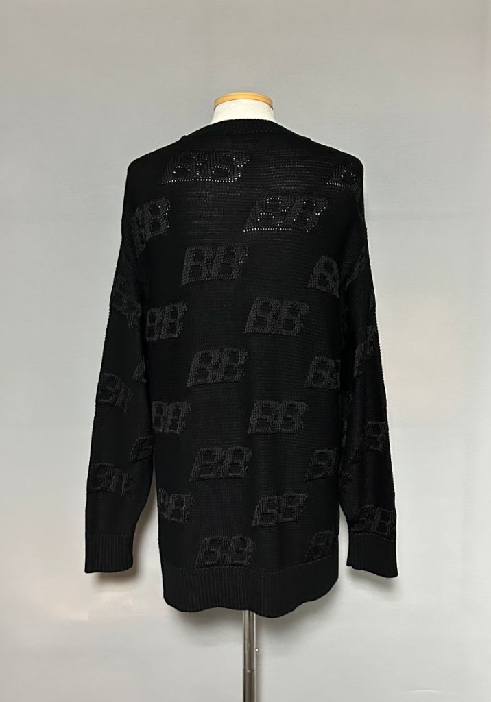 발렌시아가 BB 자수 로고 니트 (여성 오버핏 ) 이미지