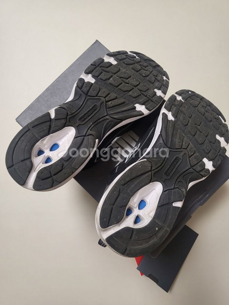 [260] 뉴발란스 530 클래식블랙--1