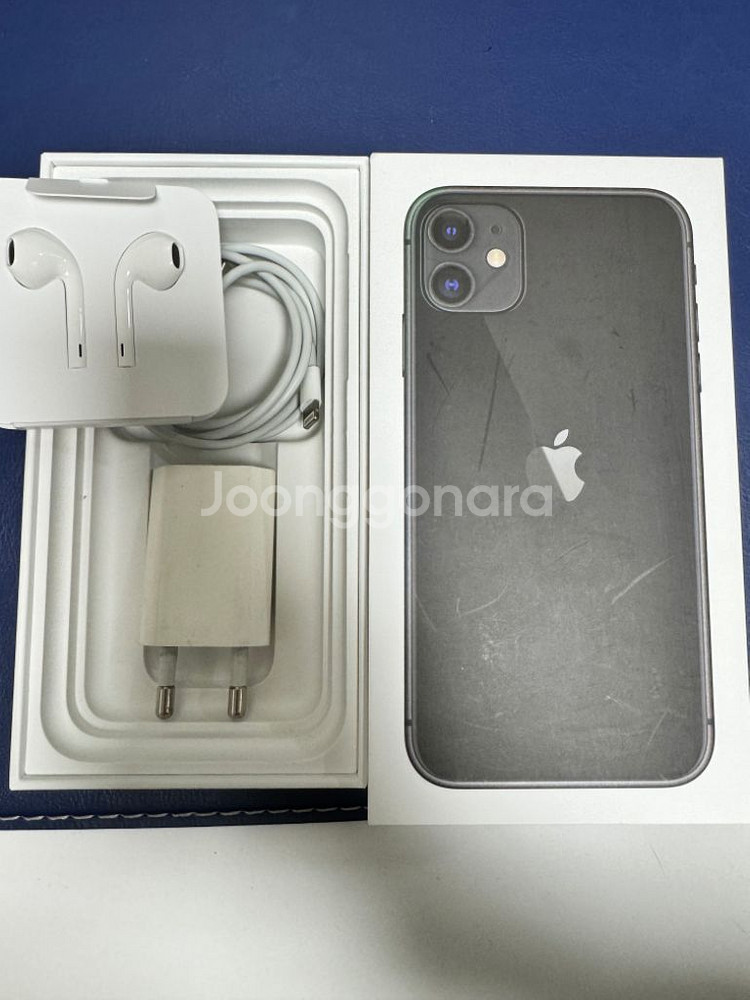아이폰11 64GB 풀박스 판매합니다.배터리86%--1
