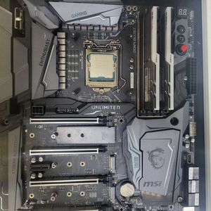 i9 9900k + msi godlike z370램16