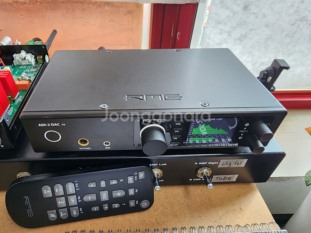 RME adi-2 Dac fs with mrc ak칩--1