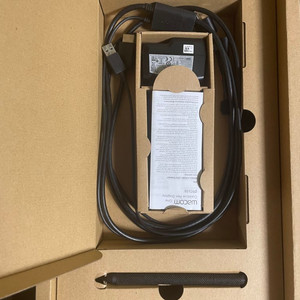 wacom one 와콤원 액정타블렛 DTC-133