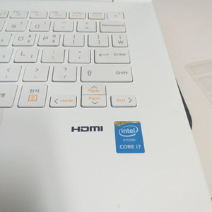 엘지 그램 노트북 i7 5세대 무게 980g