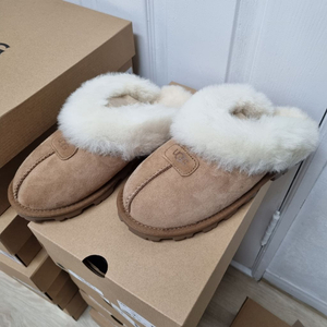 UGG 어그 코케트 슬리퍼 체스트넛 새상품