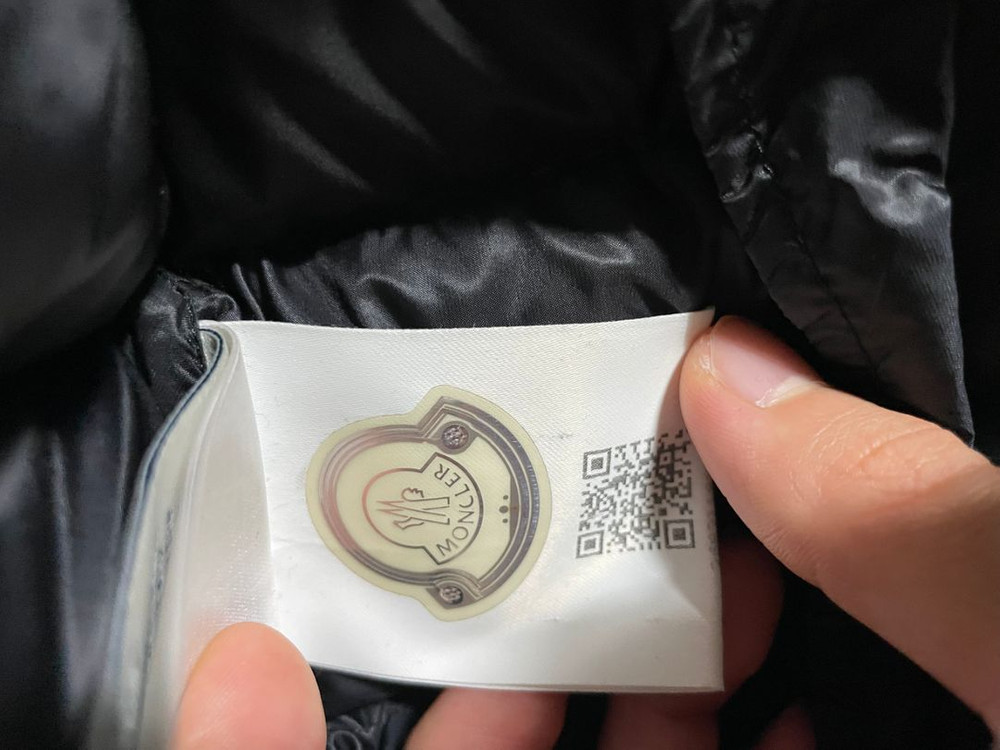 몽클레어 발랑스 패딩 1사이즈--4