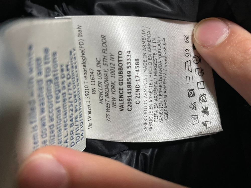 몽클레어 발랑스 패딩 1사이즈--8