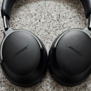 BOSE QC울트라 블랙 판매합니다