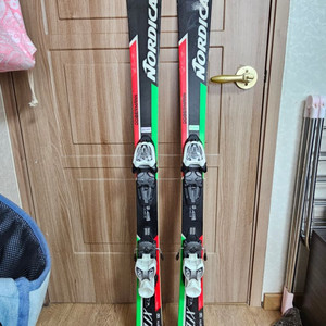 노르디카 아동용 스키 130cm