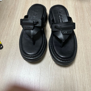 솔리드옴므 플랫폼 샌들 쪼리