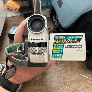 파나소닉 6mm 캠코더 메모리카드,테이프 듀얼방식 저장