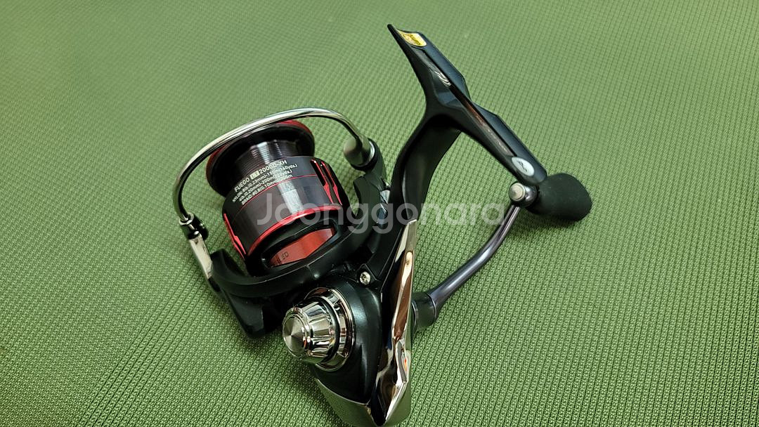 스피닝릴, 다이와 17 후에고 LT2000D- XH--4