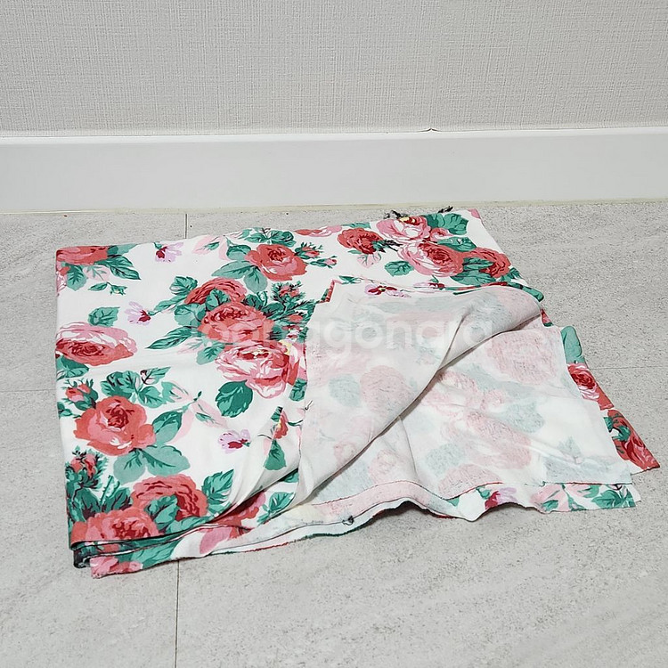 의류제작용 원단 일괄 판매(뽀글이,누빔,모직 포함)--1