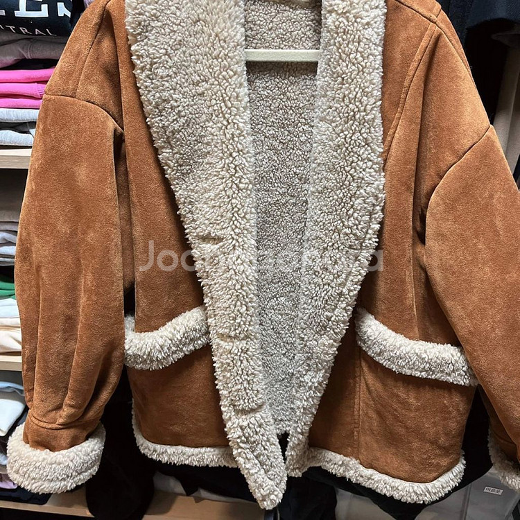 페퍼윤 추천 무스탕(새상품)--3