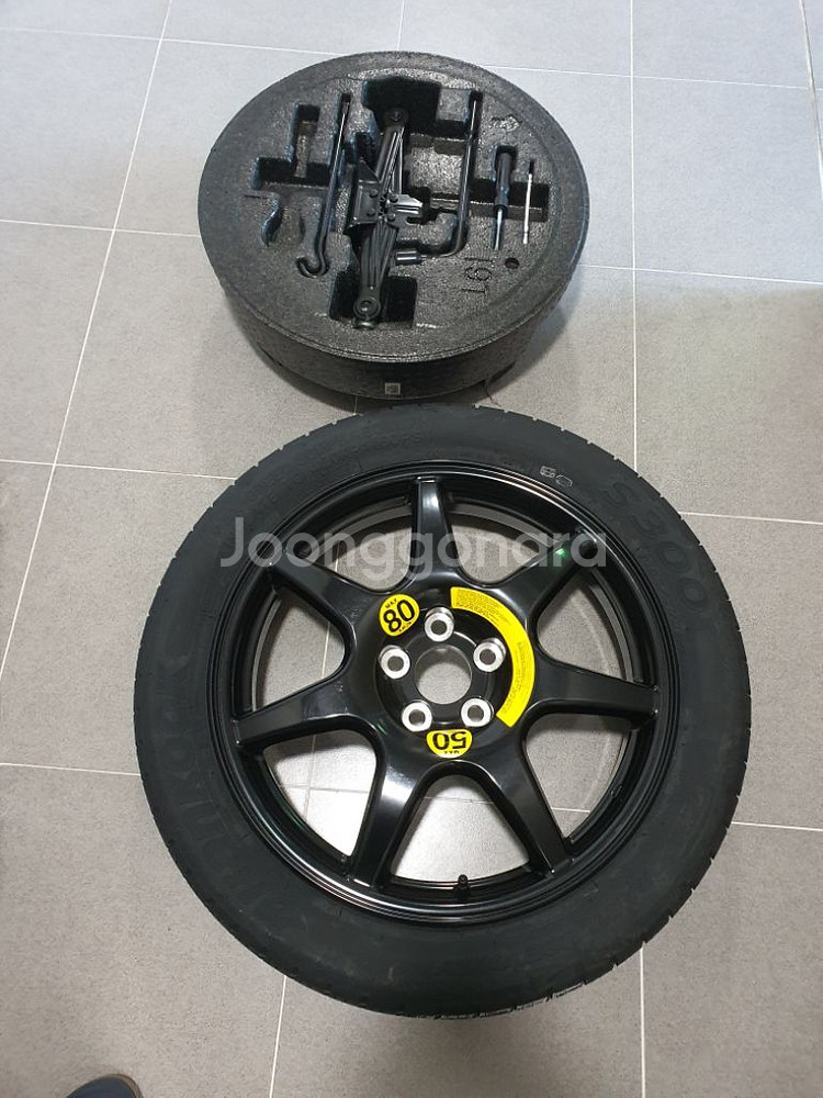 EQ900 스페어타이어+공구세트 팝니다--0