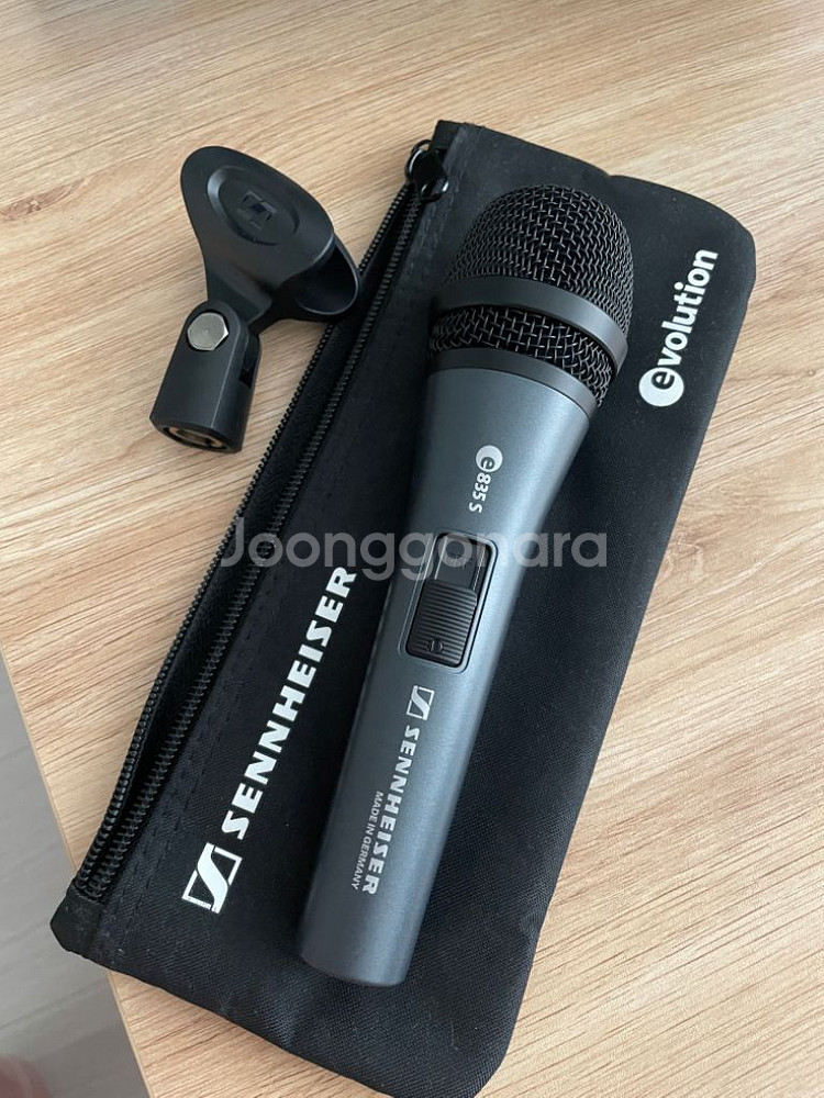 젠하이저 e835s 다이나믹 마이크 판매합니다--6