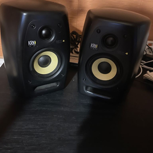 krk vxt4 모니터 스피커 1조