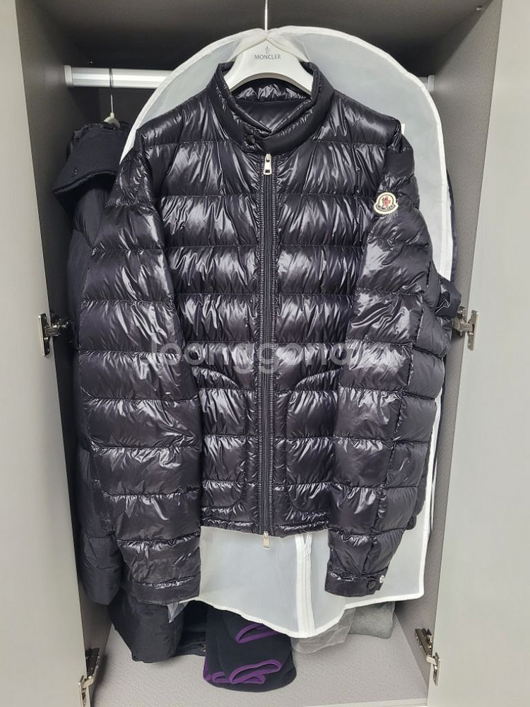 몽클레어 아코루스 6사이즈--2