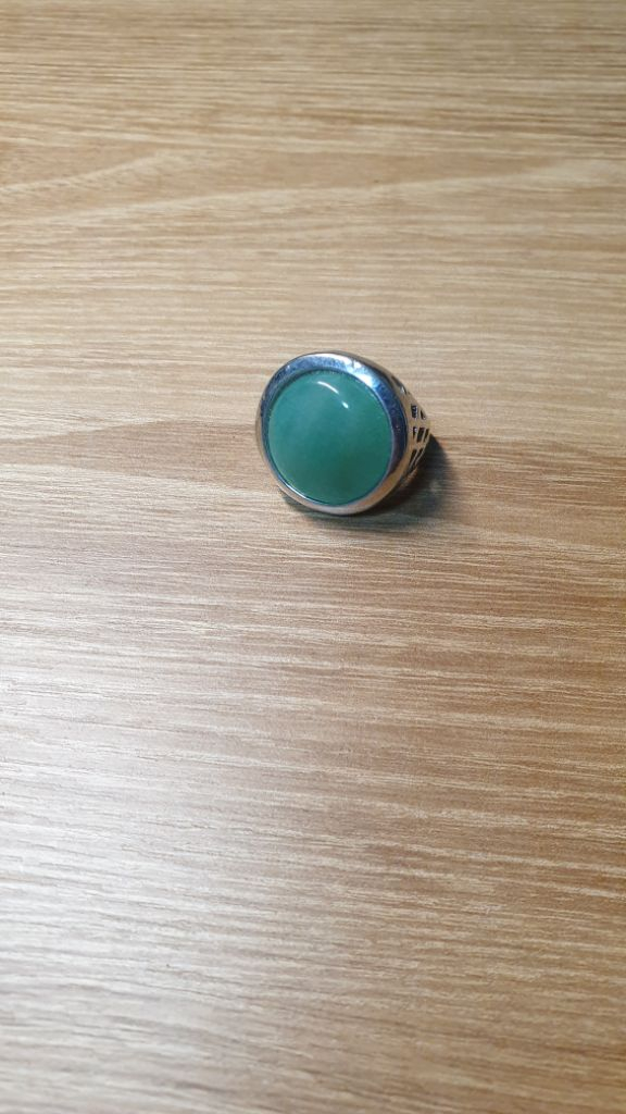 연두색 패션반지 이미지