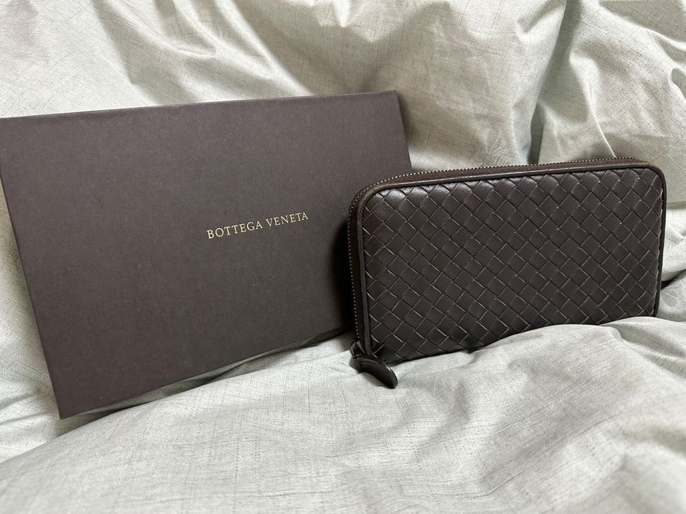 보테가베네타 장지갑 (브라운색상)--1