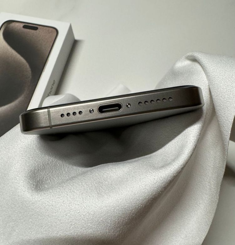 아이폰15프로맥스 512기가 네츄럴티타늄 자급제 새폰급--2