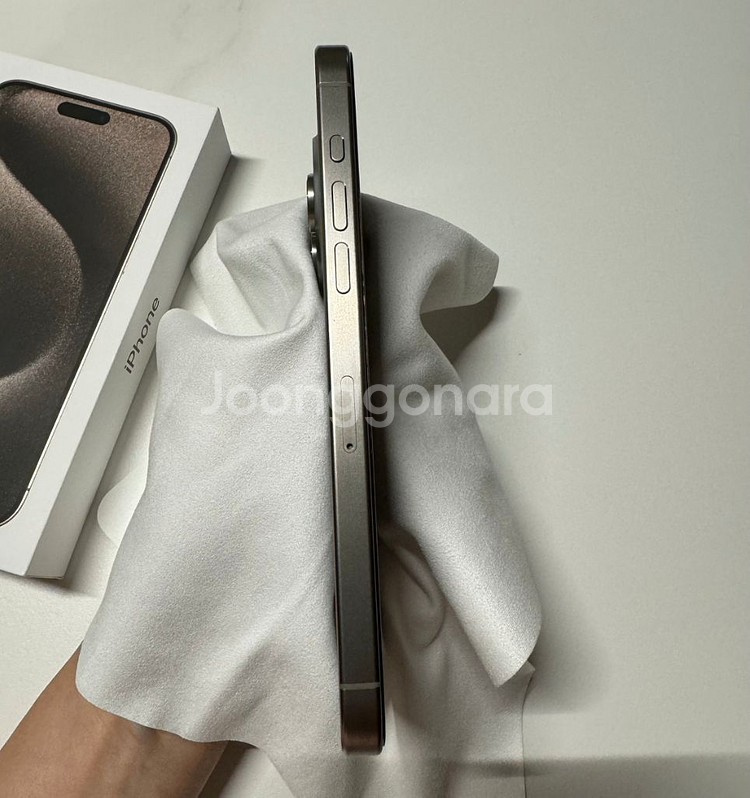 아이폰15프로맥스 512기가 네츄럴티타늄 자급제 새폰급--4