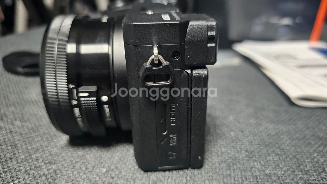 소니 a6600 + 번들렌즈 팝니다--5