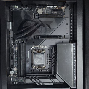 Asus ROG Maximus z790 DarkHero