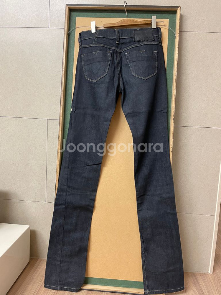 압구정갤러리아정품 디젤 생지 데님--4
